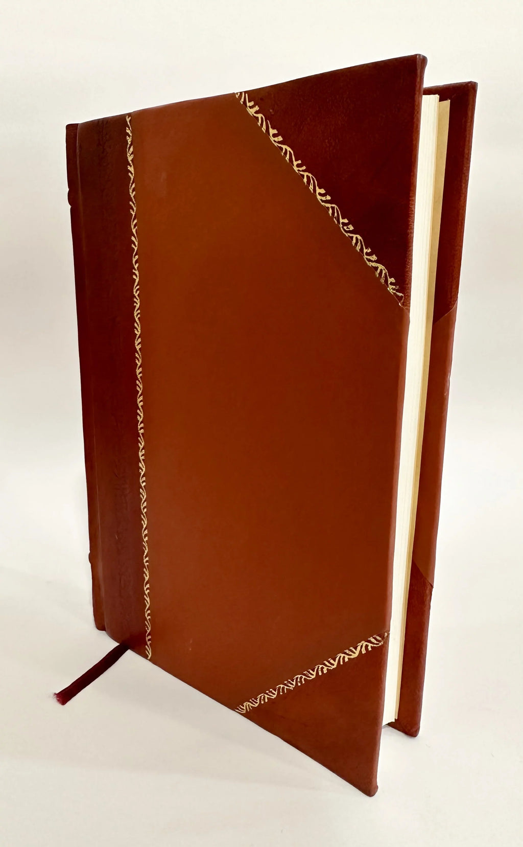 Brevis Et Succincta Inter Protestantes Invariatae Augustanae Confessioni Addictos Et Calvino-Reformatos Historia Castigationibus Auxit Orthuinus Gratius / Ludwig Liebhard (1672) [Leather Bound]