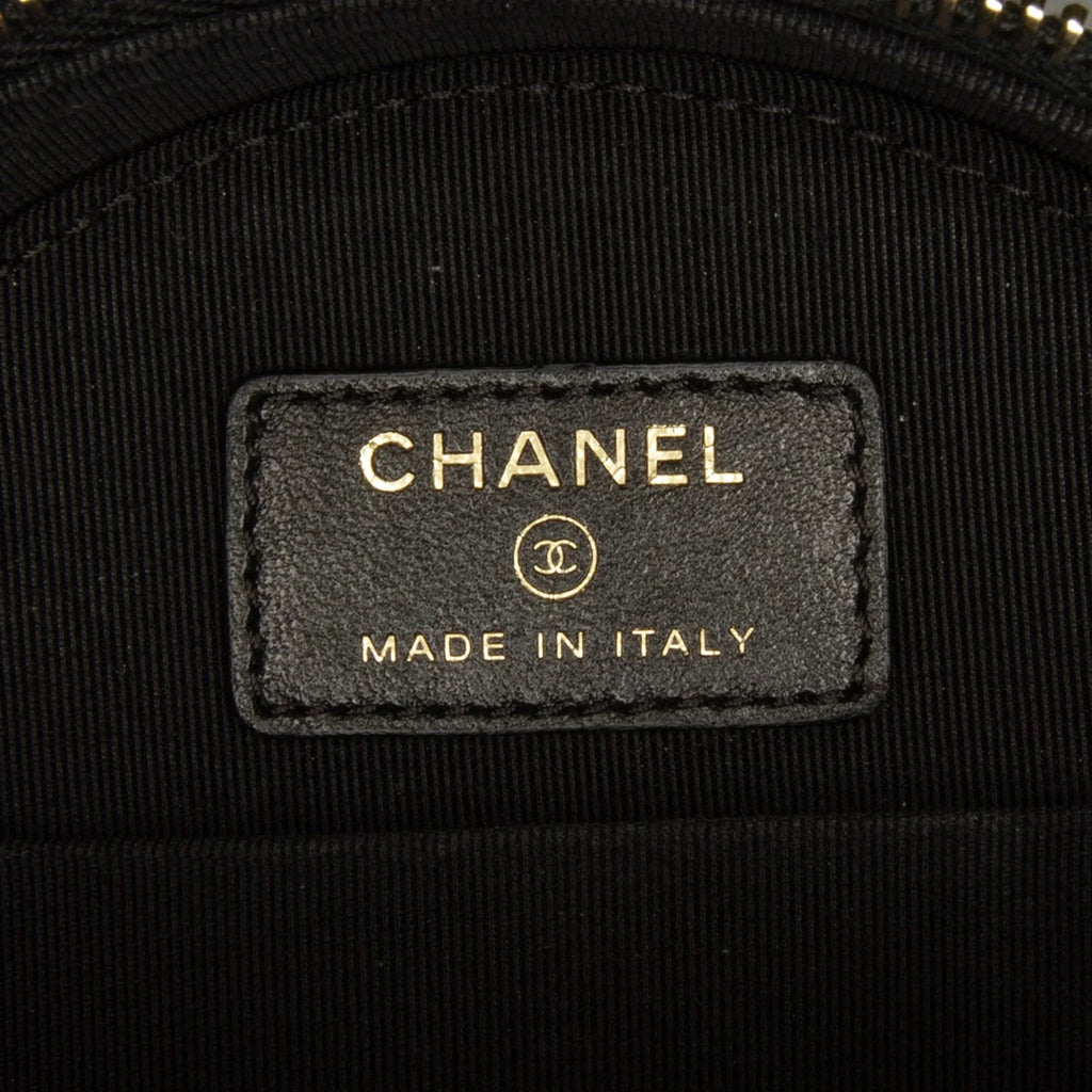 Pre-Owned Authenticated Chanel Lucky Charms Round Crossbody Bag Lambskin Leather Black Unisex (Good)